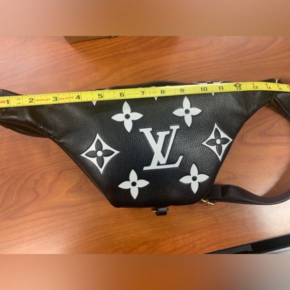 LV Bicolor monogram bumbag - Picture 5 of 6